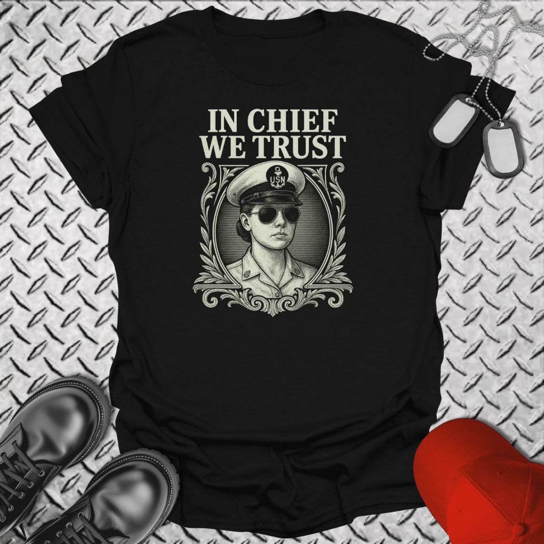 NavyHumor Everyday Tee Black / S In Chief We Trust - Female