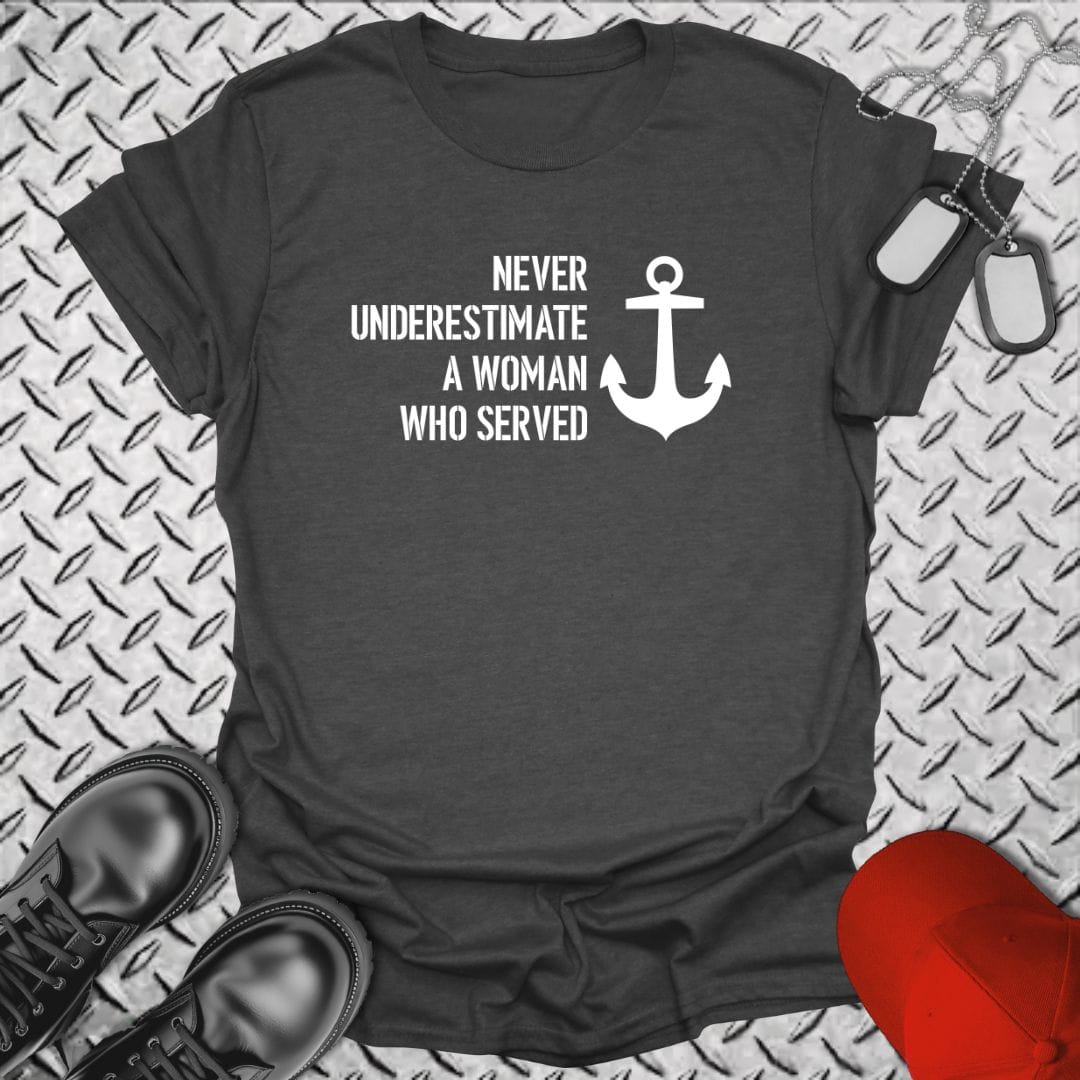 NavyHumor Everyday Tee Dark Heather / S Never Underestimate A Woman