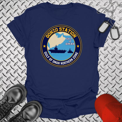 NavyHumor Everyday Tee Navy / S Gonzo Station Patch