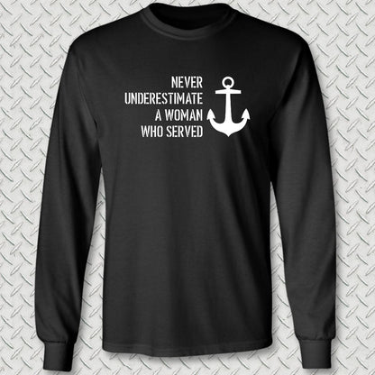 NavyHumor Long-sleeve S / Black Never Underestimate A Woman Long Sleeve Tee