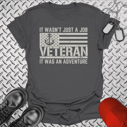 NavyHumor T-Shirt Charcoal / S Adventure Veteran T-shirt